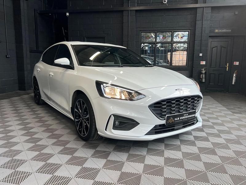 White Used 2019 Ford Focus ST-Line Hatchback | £9,995 (Super price) - Image 1/3