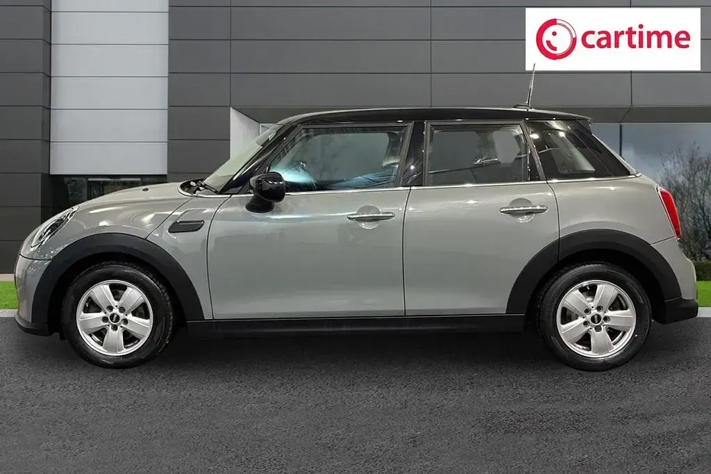 Used Mini Cooper Classic 136 HP (100 kW) 2022 Grey Hatchback