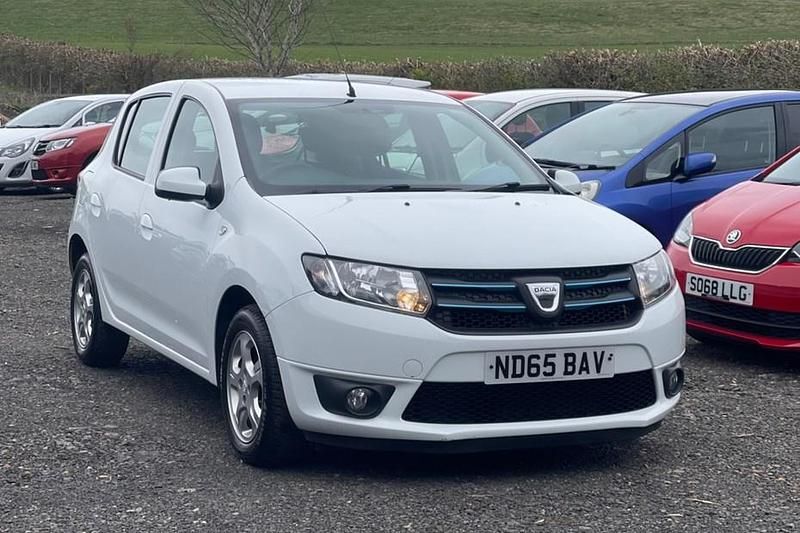 Used Dacia Sandero Lauréate 90 HP (66 kW) 2015