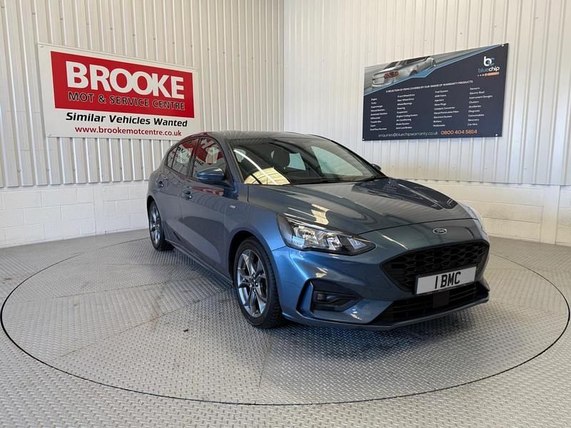 Blue Used 2019 Ford Focus ST-Line Hatchback | £8,990 (Fair price) - Image 1/2
