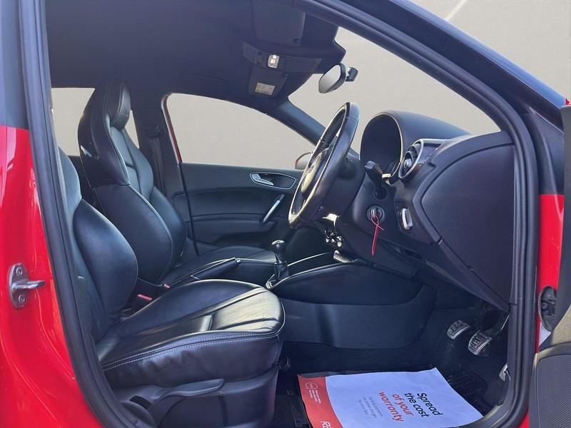Used Audi A1 Sportback S-Line 125 HP (91 kW) 2015 Red Hatchback