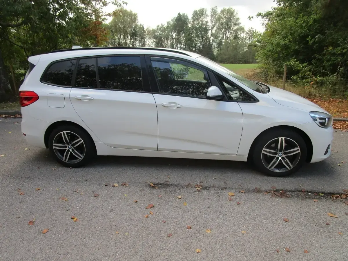 Used BMW 216 Gran Tourer Sport Line 2017 White MPV