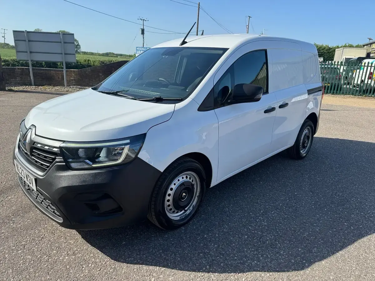 Used Renault Kangoo 2023 White MPV