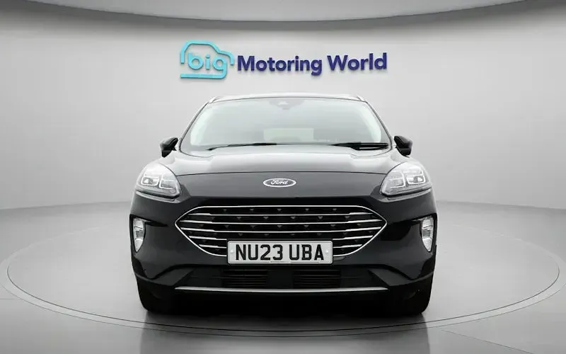 Used Ford Kuga Titanium 150 HP (110 kW) 2023 Black SUV