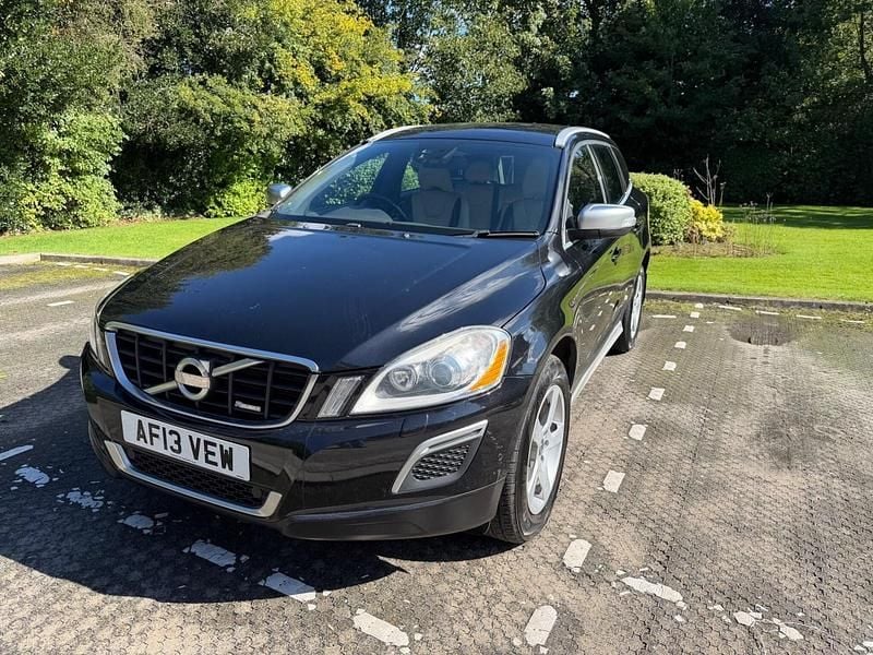 Black Used 2013 Volvo XC60 R-Design SUV | £7,690 (Good price) - Image 1/4