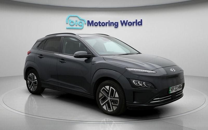 Grey Used 2022 Hyundai Kona Premium SUV | £16,925 (Fair price) - Image 1/4