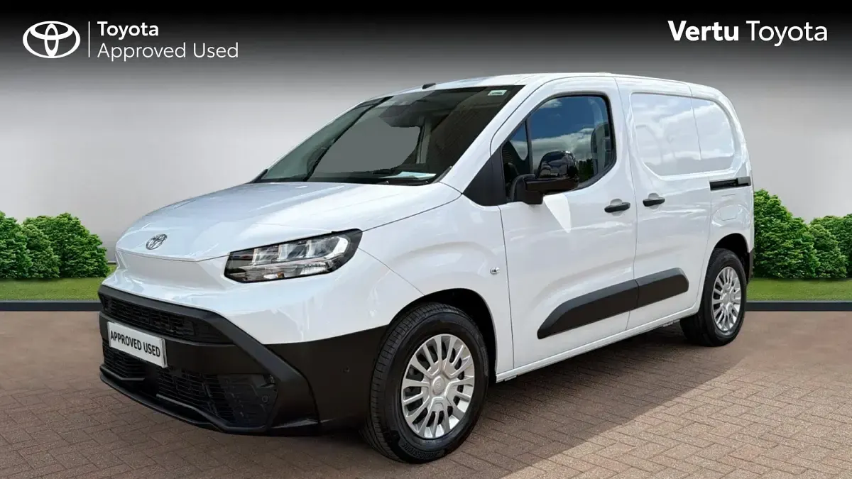Used Toyota Proace City City 100 kW (136 HP) 2024 MPV