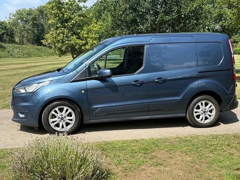 Used Ford Transit Connect Limited 120 HP (88 kW) 2018 Blue MPV