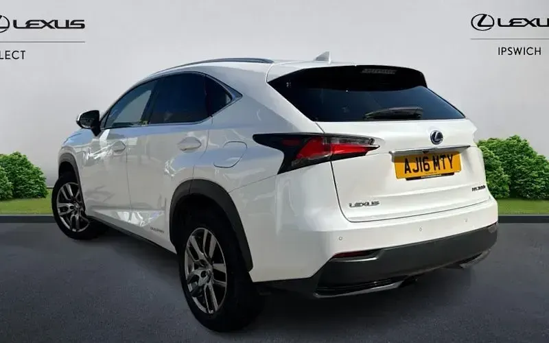 Used Lexus NX300h Luxury Line 197 HP (144 kW) 2017 SUV