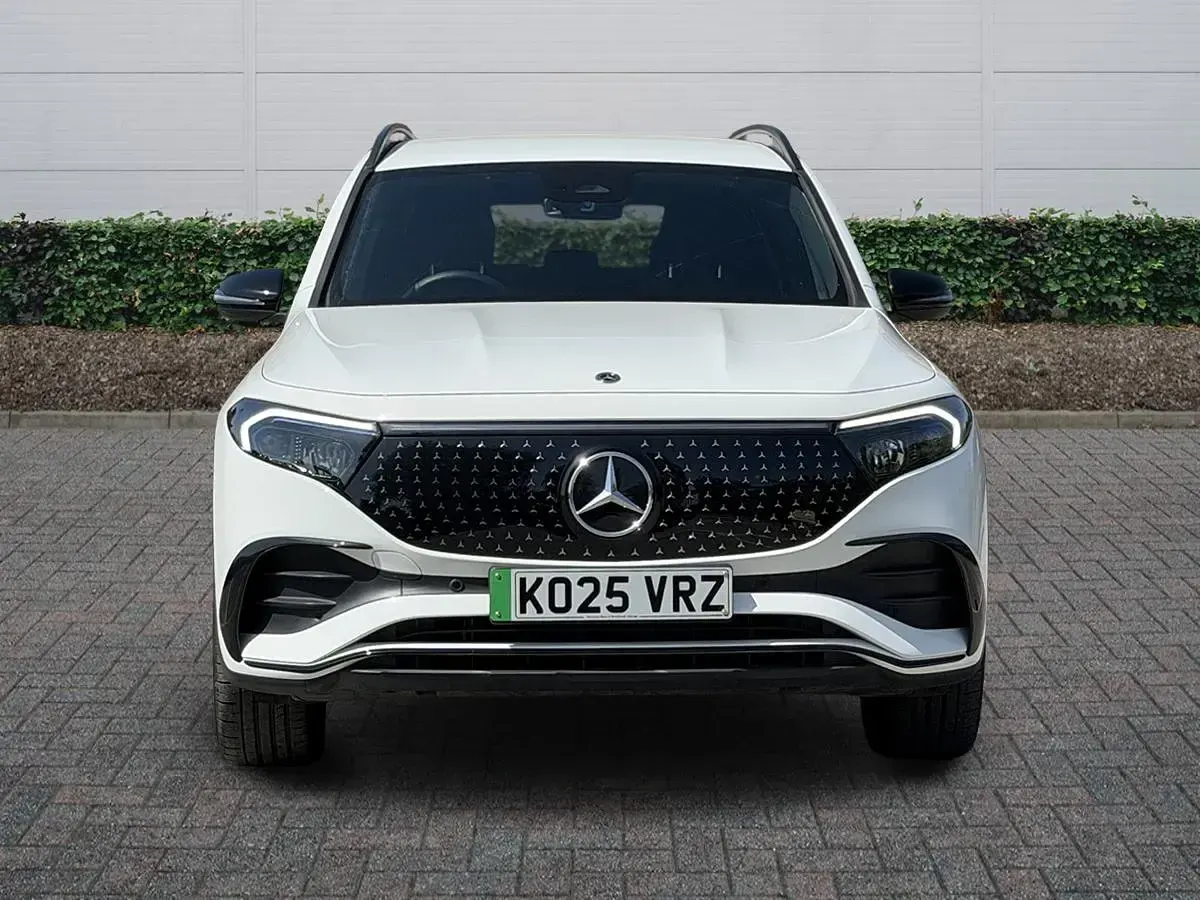 Used Mercedes EQB250+ Urban 139 kW (190 HP) 2025 White SUV