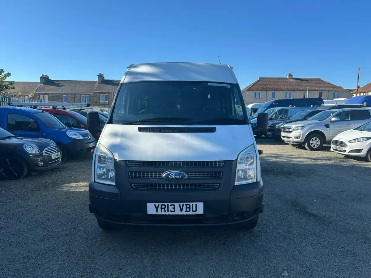 Usado Ford Transit 135 HP (99 kW) 2013 Branco