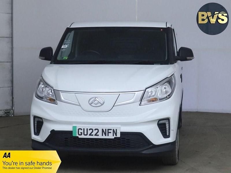 Used Maxus eDeliver 3 89 kW (122 HP) 2022 White Van