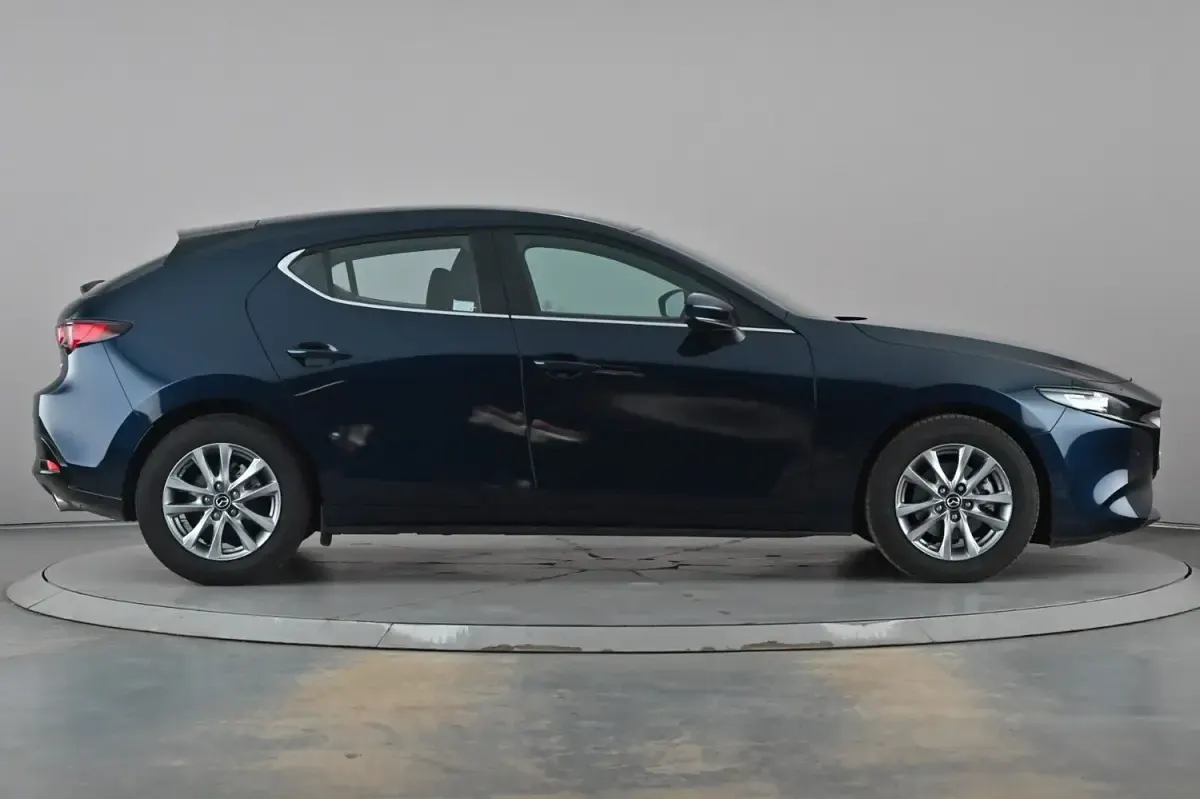 Used Mazda 3 Center-Line 186 HP (136 kW) 2025 Blue Hatchback