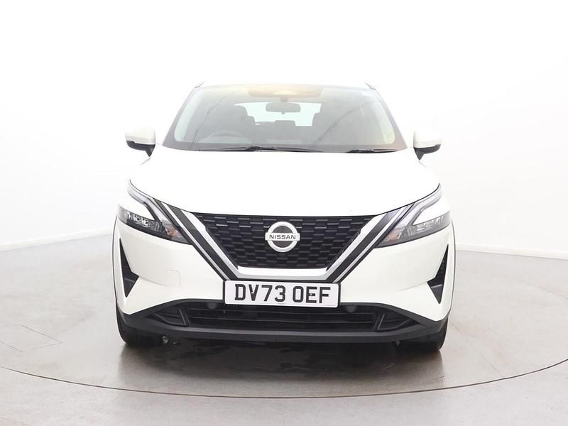 Used Nissan Qashqai Acenta Premium 2023 White SUV