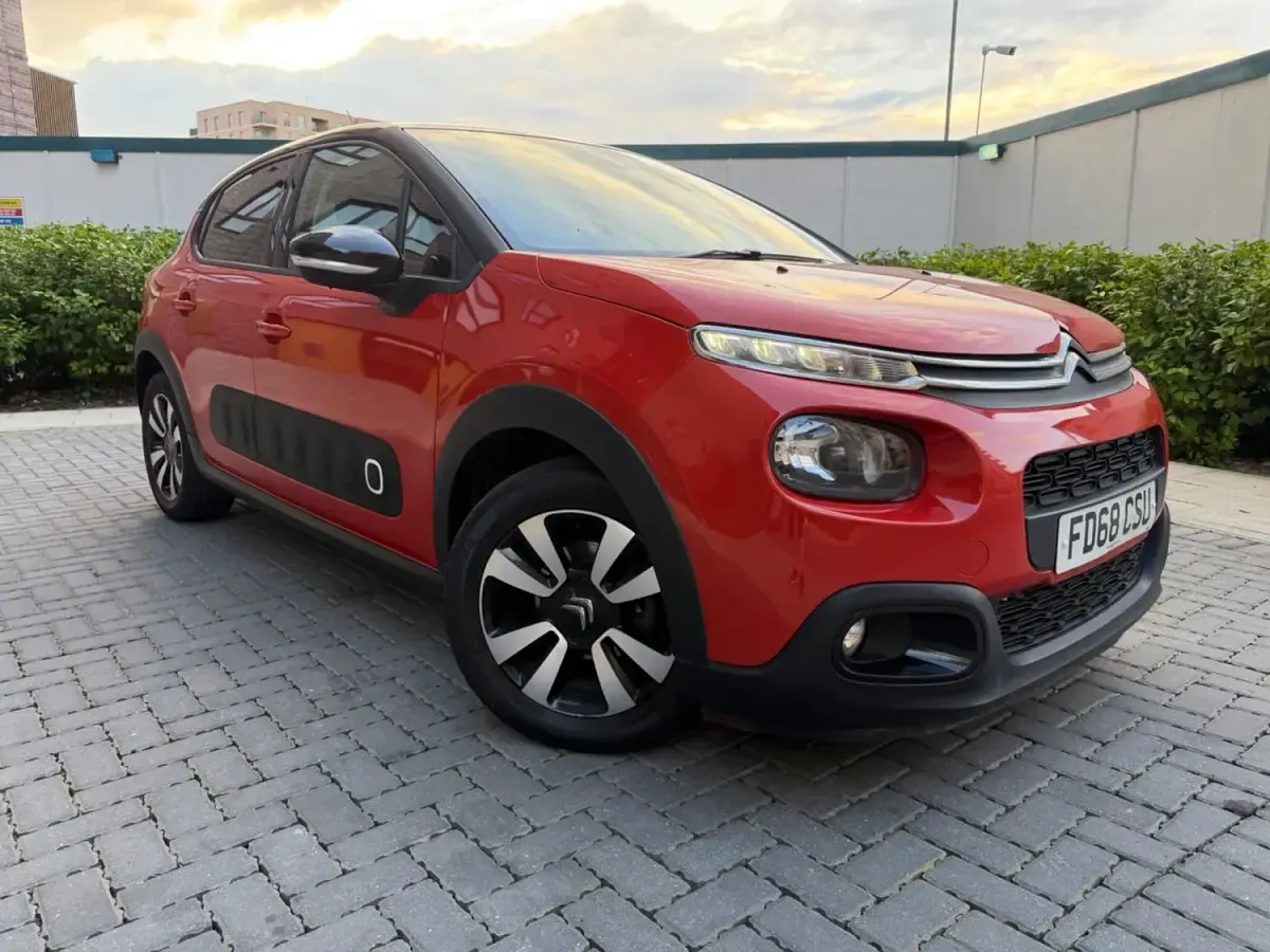 Begagnad Citroën C3 Flair 2019 Orange Halvkombi