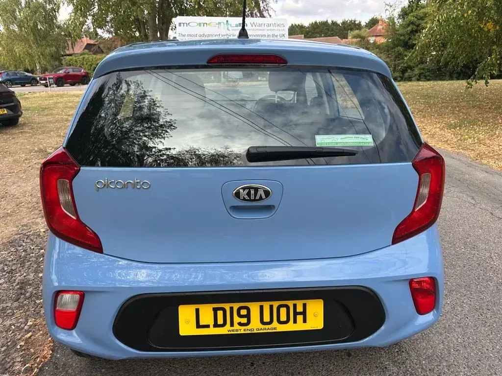 Used Kia Picanto 66 HP (48 kW) 2019 Blue Hatchback