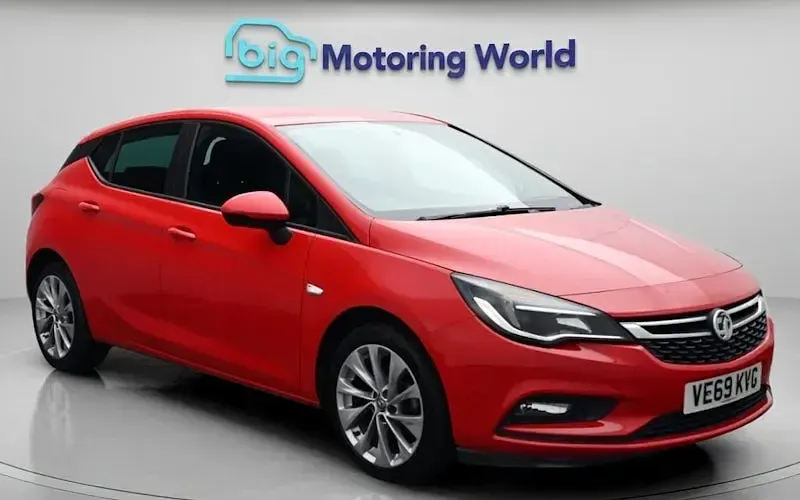 Used Vauxhall Astra 125 HP (91 kW) 2019 Hatchback