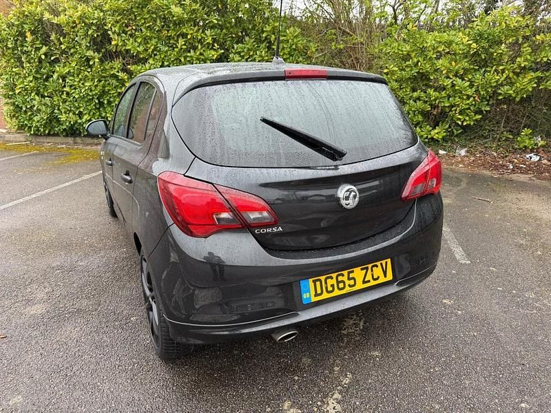 Used Vauxhall Corsa Edition 99 HP (72 kW) 2015 Black Hatchback