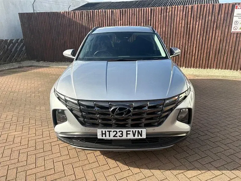 Used Hyundai Tucson Premium 230 HP (169 kW) 2023 Silver SUV