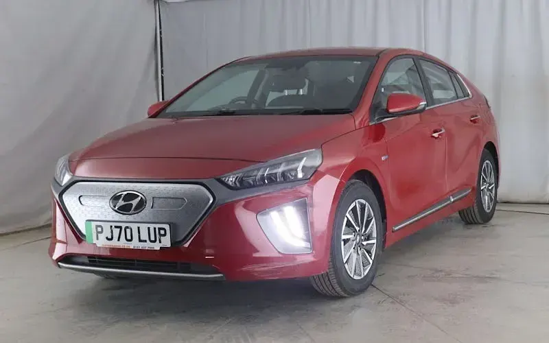 Used Hyundai Ioniq Premium 100 kW (136 HP) 2020 Red Hatchback