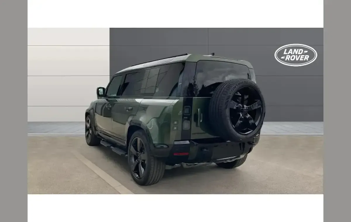 New Land Rover Defender HSE Dynamic 245 HP (180 kW) 2025 Other SUV