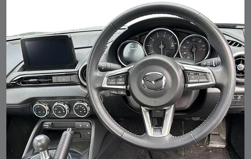 Used Mazda MX5 Inclusive 132 HP (97 kW) 2022 Grey Cabriolet