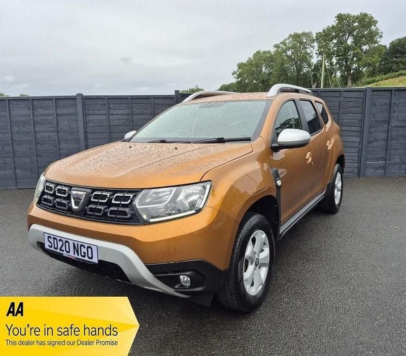 Orange Used 2020 Dacia Duster Comfort SUV | £8,995 (Fair price) - Image 1/4