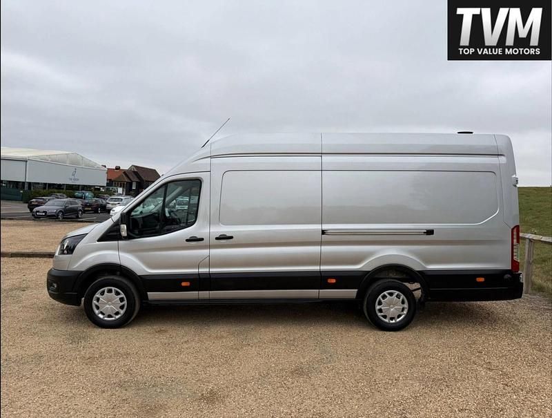 Used Ford Transit Trend 170 HP (125 kW) 2022 Silver Van