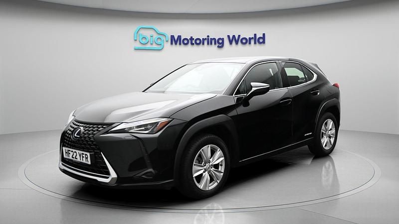 Usado Lexus UX 181 CV (133 kW) 2022 SUV