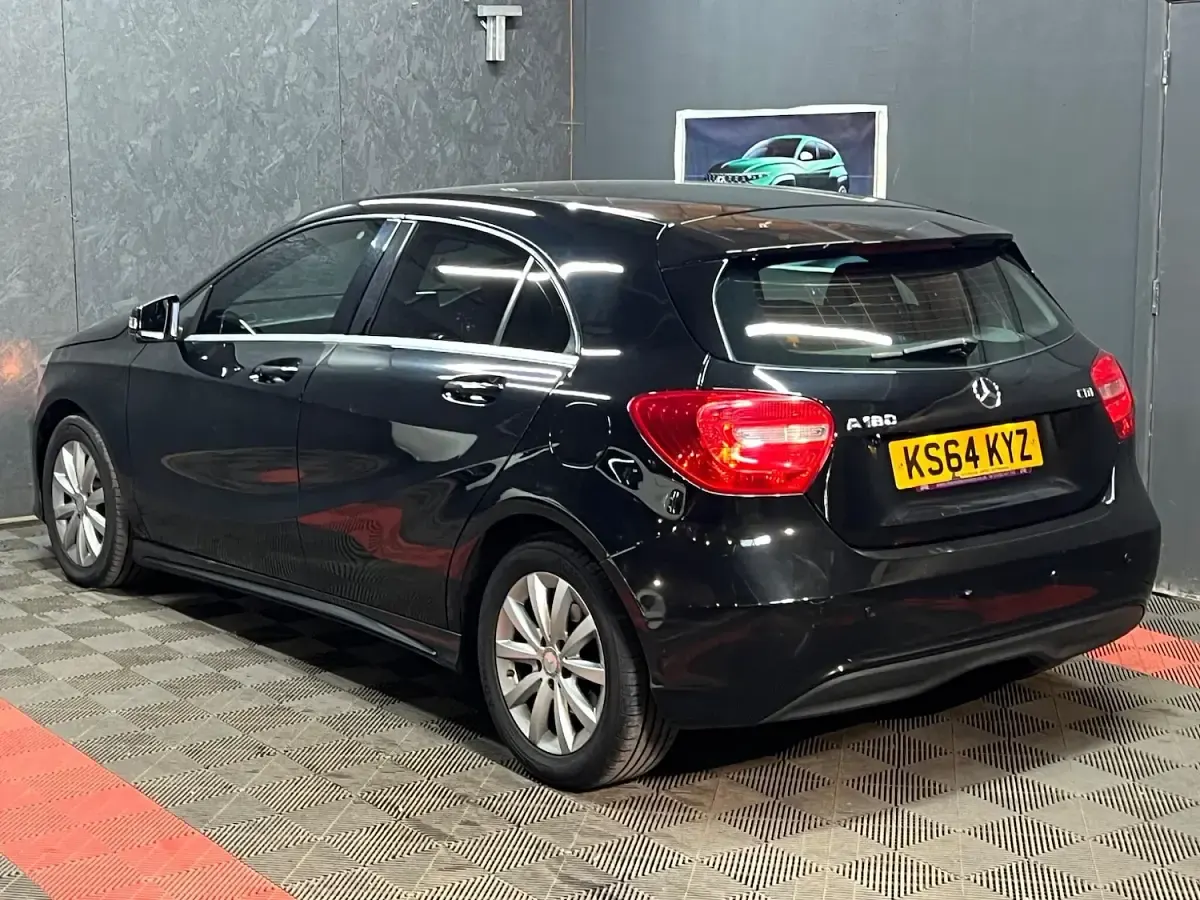 Used Mercedes A180 SE 2015 Black Hatchback