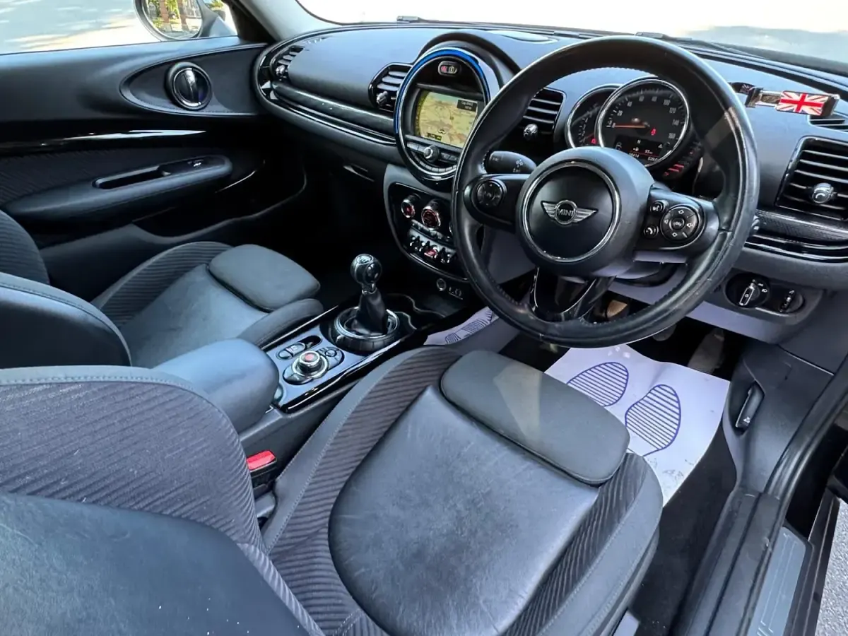 Used Mini Cooper Clubman 2017 Black Estate