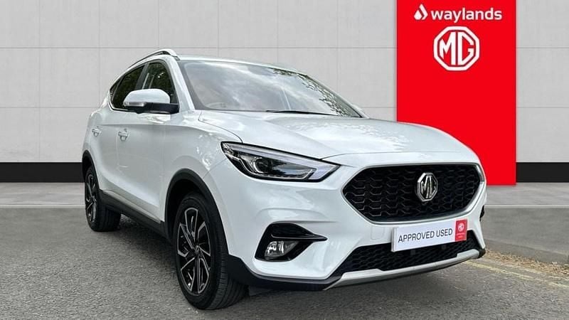 White Used 2023 MG ZS Exclusive Sedan | £13,141 (Fair price) - Image 1/4