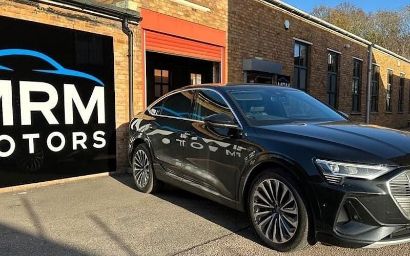 Used 2022 Audi e-tron Sportback S-Line SUV | £18,499 (Fair price) - Image 1/4