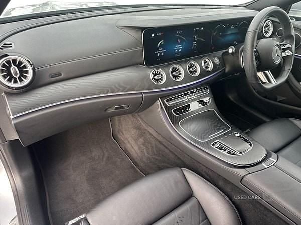 Used Mercedes E300 AMG Line Premium 258 HP (189 kW) 2022 Silver Coupe