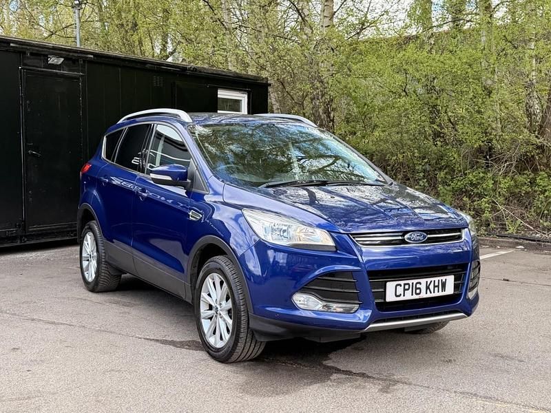 Begagnad Ford Kuga Titanium 180 HK (132 kW) 2016 Blå SUV