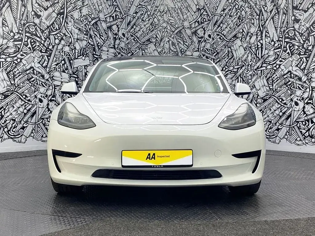 Usado Tesla Model 3 254 kW (346 CV) 2021 Blanco Berlina