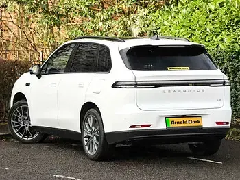 New Leapmotor C10 160 kW (218 HP) 2026 Pearl  pearly white SUV
