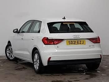 Used Audi A1 Design 95 HP (69 kW) 2021 White SUV