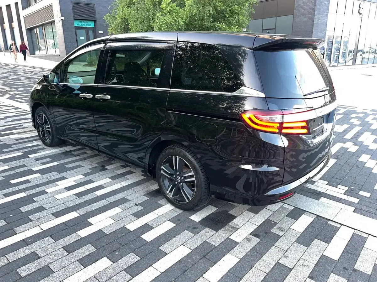 Used Honda Odyssey 2014 Black MPV
