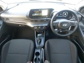 Used Hyundai Bayon Advanced 100 HP (73 kW) 2025 Grey SUV