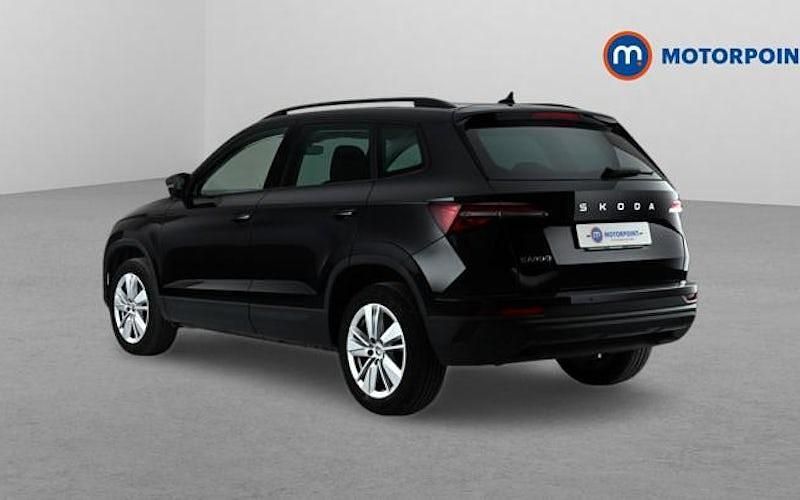 Second-hand Skoda Karoq SE Drive 150 CP (110 kW) 2024 Negru SUV