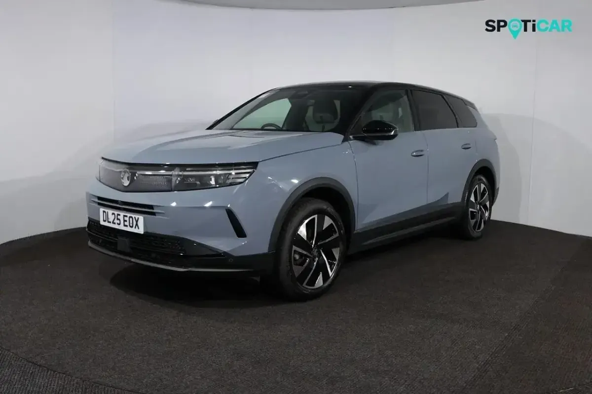 Used Vauxhall Grandland X Ultimate 134 HP (98 kW) 2025 Grey SUV