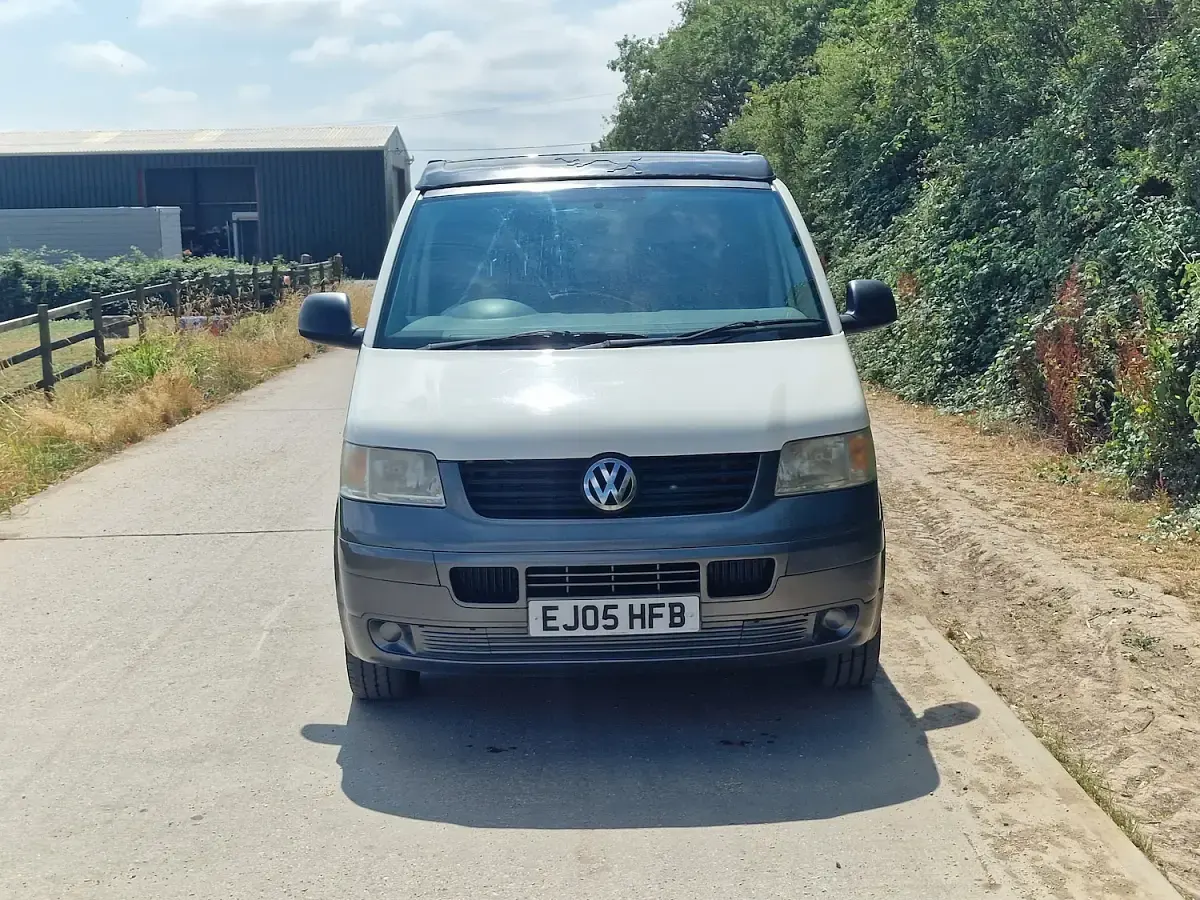 Used VW T5 130 HP (95 kW) 2005 White Van