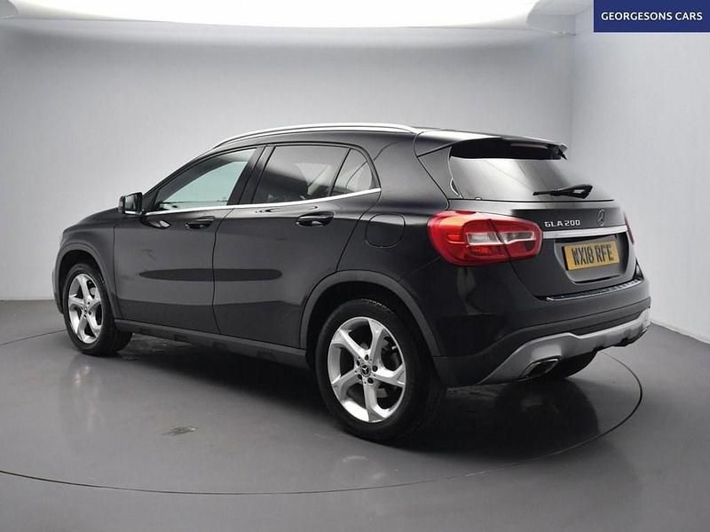 Used Mercedes GLA200 156 HP (114 kW) 2018 Black SUV