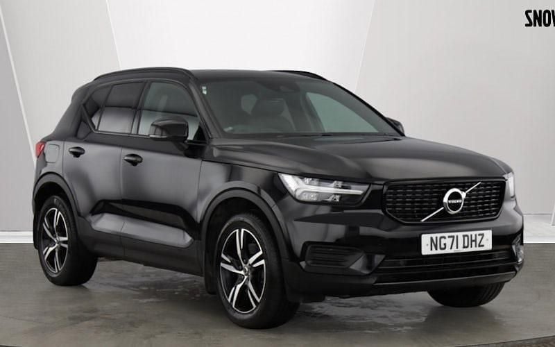 Used Volvo XC40 R-Design 197 HP (144 kW) 2021 SUV