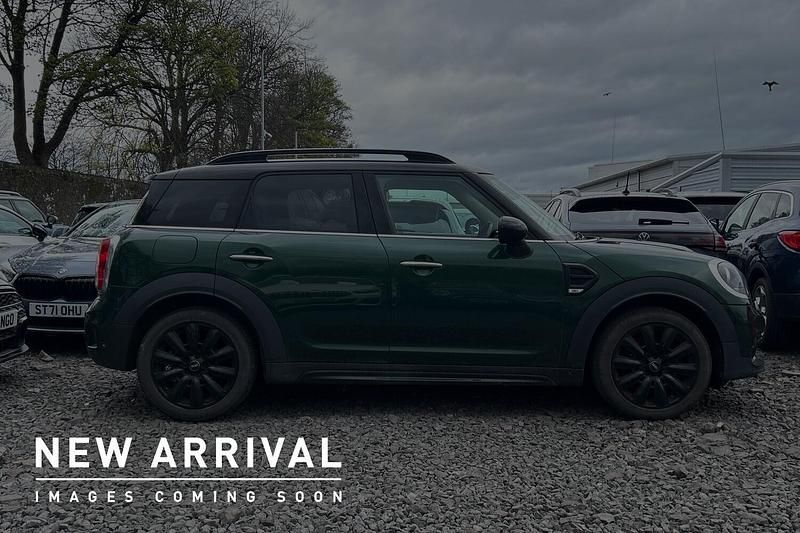 Used Mini Cooper Countryman 134 HP (98 kW) 2018 Green SUV