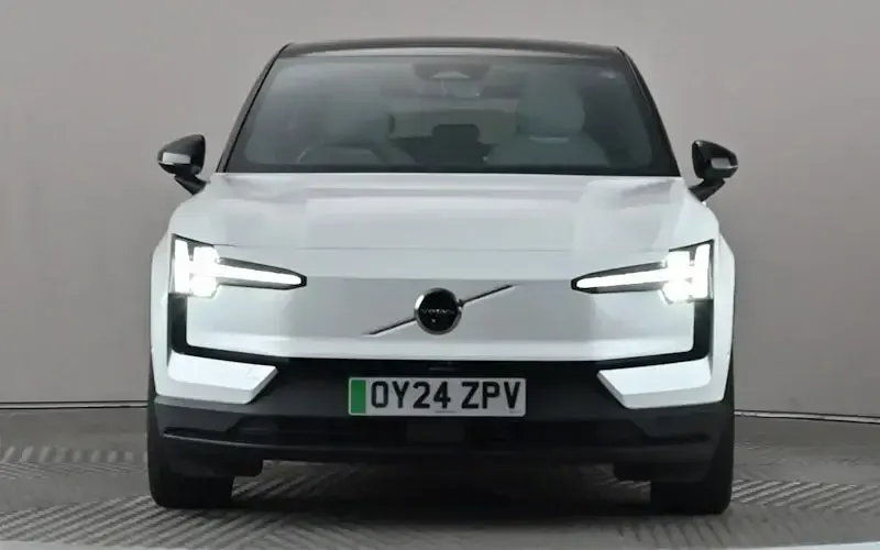 Used Volvo EX30 Performance 314 kW (428 HP) 2024 White SUV