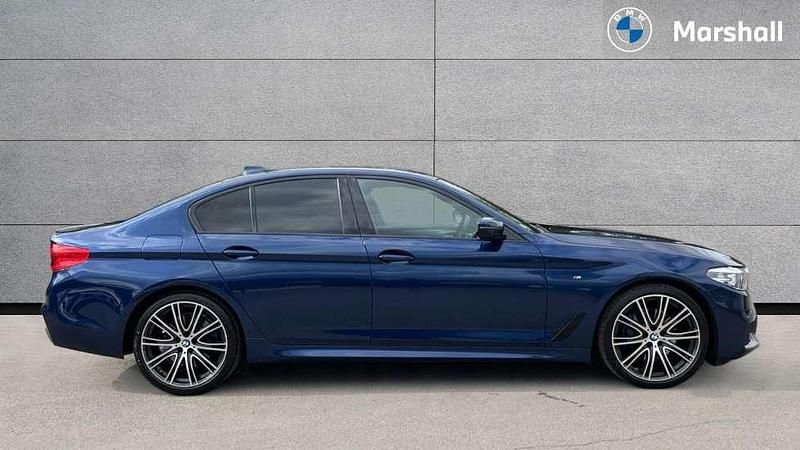 Used BMW 530 M Sport 252 HP (185 kW) 2019 Blue  Sedan