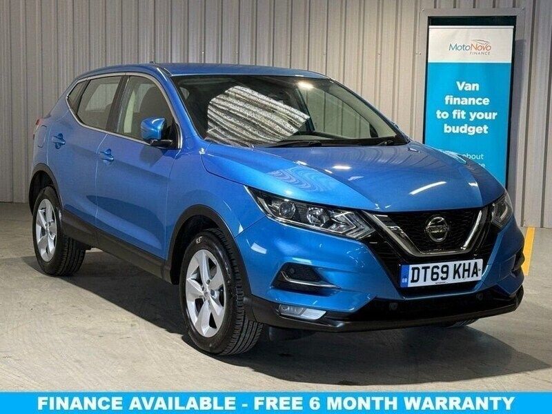 Blue Used 2020 Nissan Qashqai Acenta Premium SUV | £10,985 (Super price) - Image 1/4