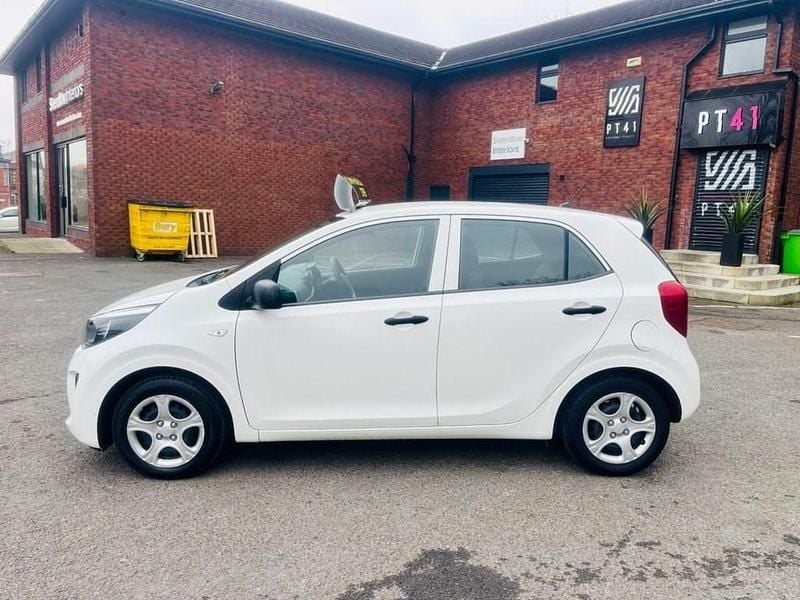 Used Kia Picanto 66 HP (48 kW) 2018 White Hatchback